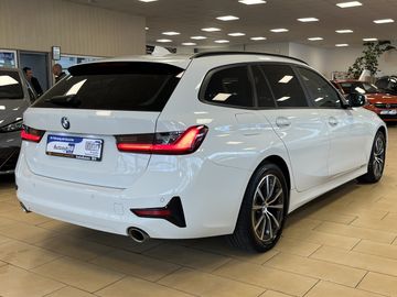 BMW 318 - 4