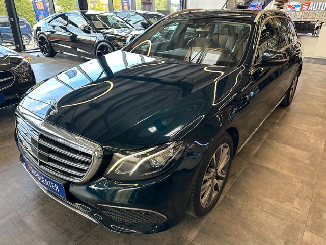 Mercedes-Benz E 350 *BURMESTER*KEYLES*PANO*AHK*ACC*StandHZ*