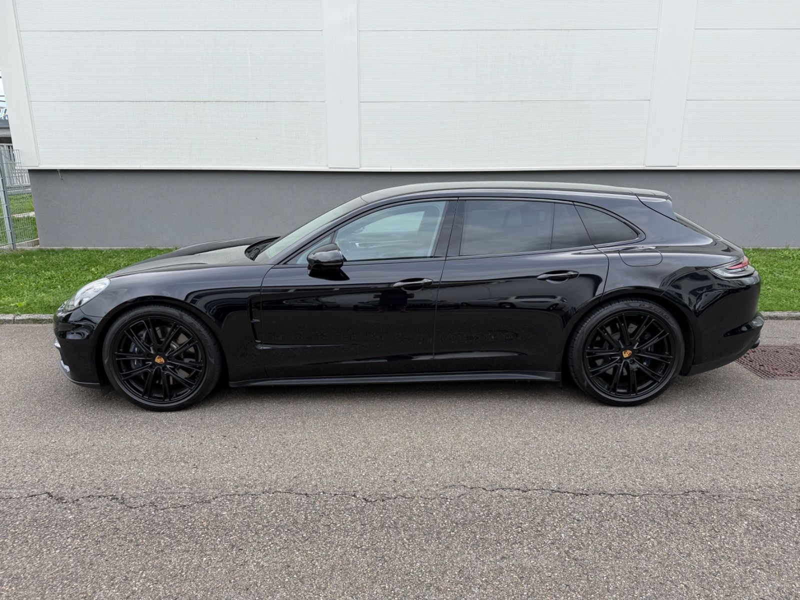 Porsche Panamera Sport Turismo 4 E-Hybrid Edition 10 imagem 2