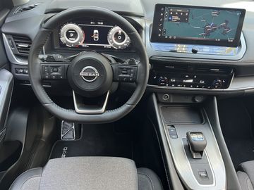 Nissan Qashqai - 2
