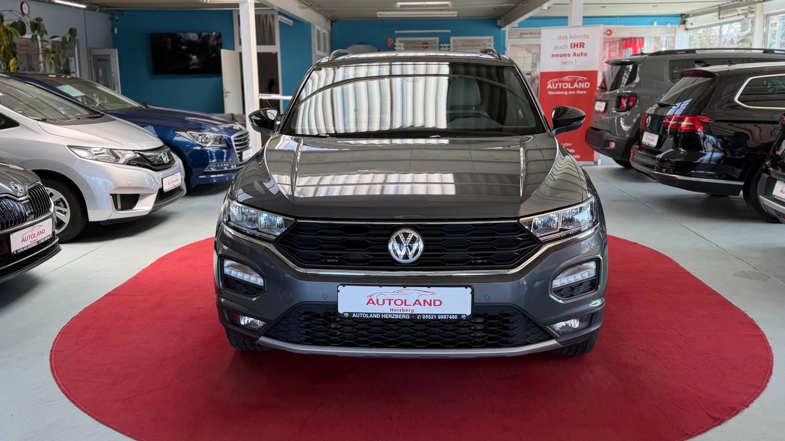 Volkswagen T-Roc Sport 4Motion 1HD 190PS DSG PANO LEDER