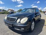 Mercedes-Benz E 320 4MATIC T AVANTGARDE - gebrauchte Mercedes-Benz E 320 aus dem Jahr 2005