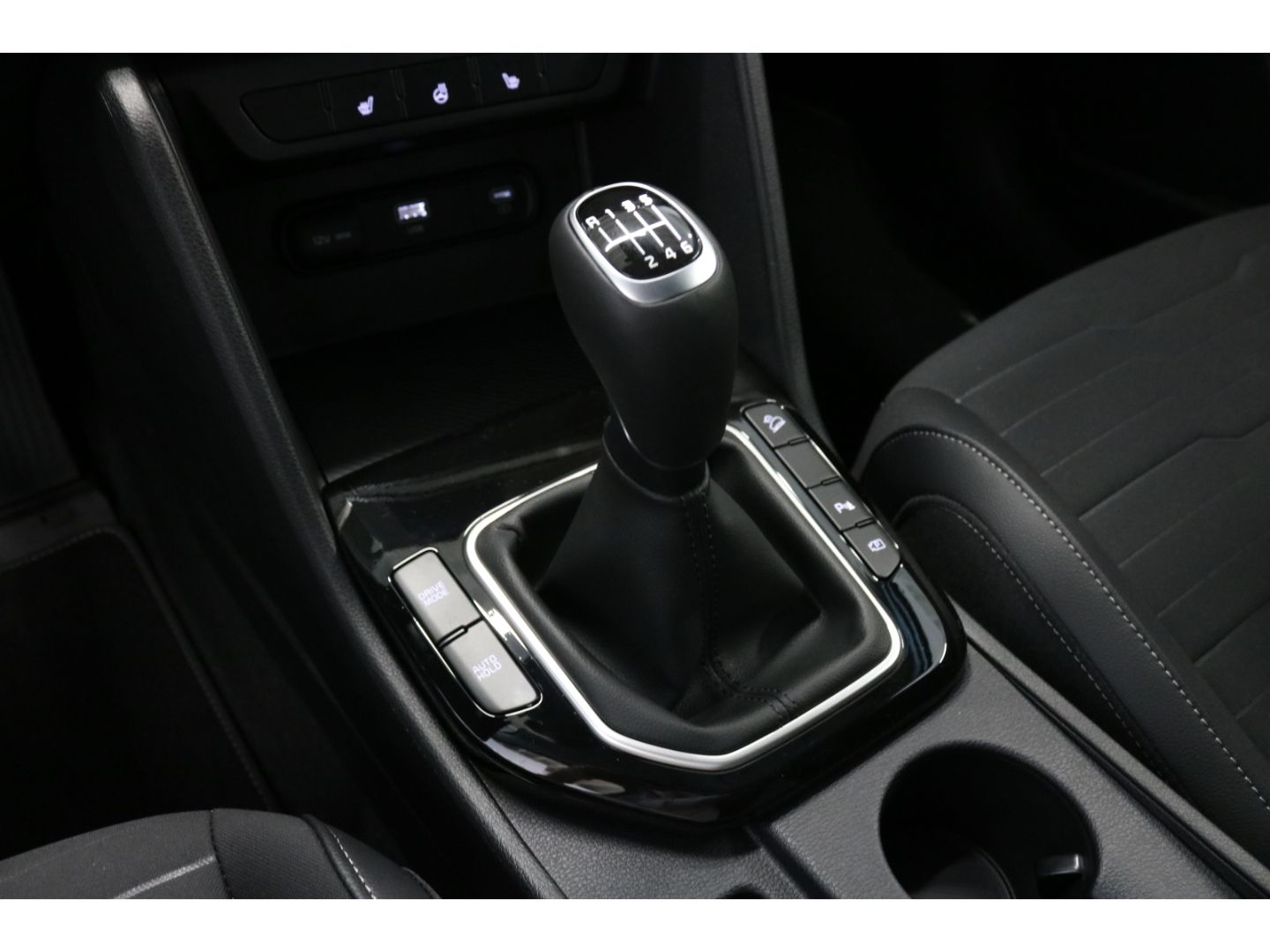 Fahrzeugabbildung Kia Sportage 1.6 T-GDI Vision, Navi, Teilleder, Elkt