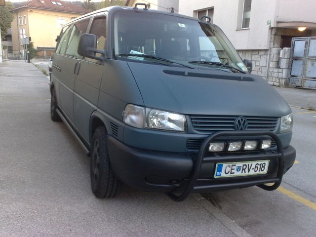 Volkswagen T4 85 kW SYNCRO LANG 2 Schiebetür LPG