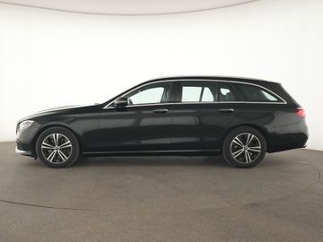 Mercedes E 220 - 9