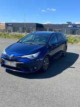 Toyota Avensis 2016 - Toyota Avensis in Essen
