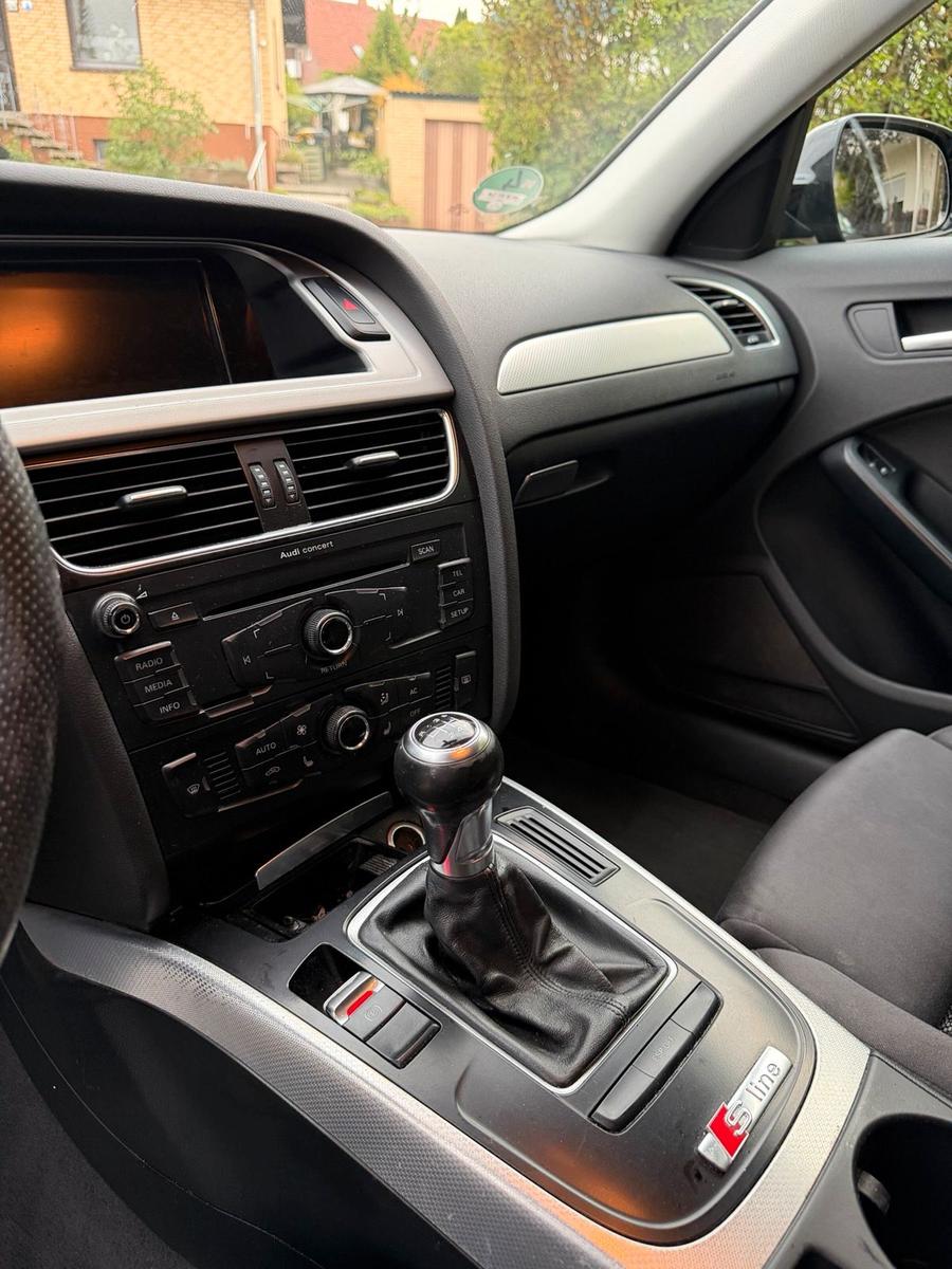 Audi A4 2009 — photo 10