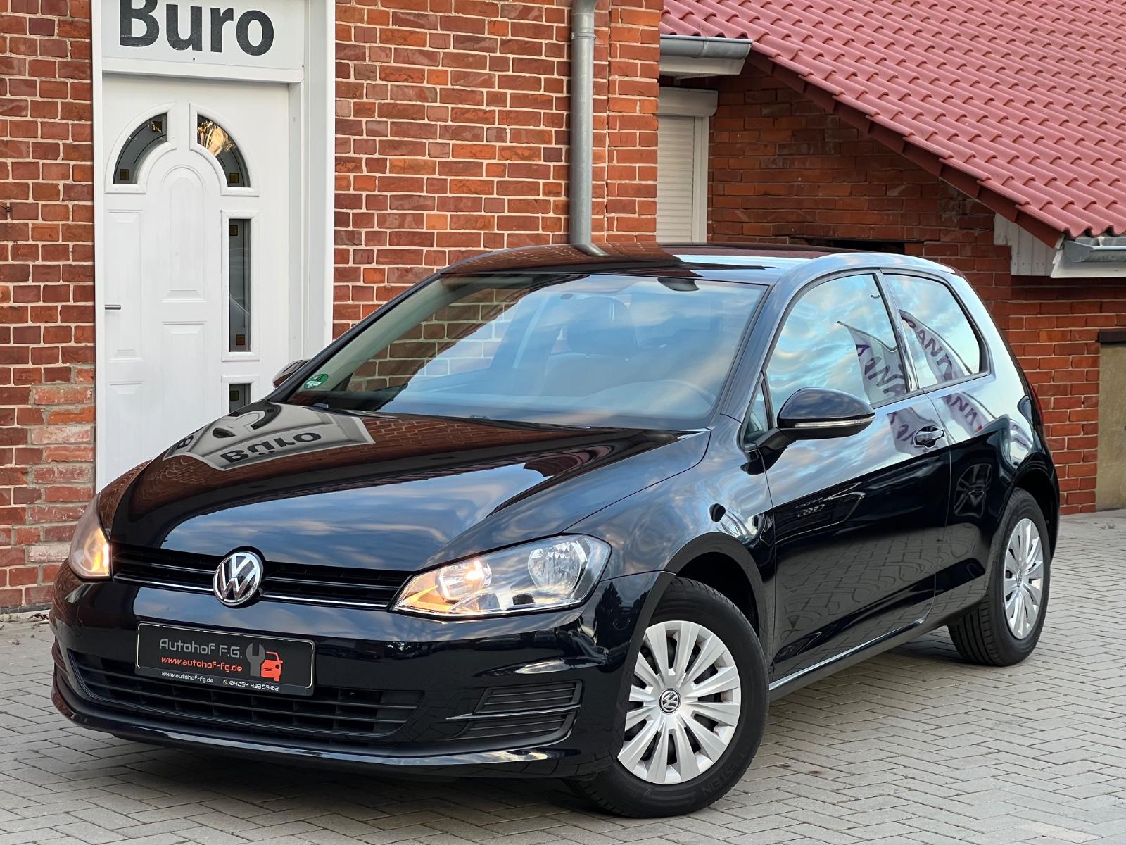 Volkswagen Golf VII Lim. Trendline BMT**AHK/KLIMA/MP3/TOP**