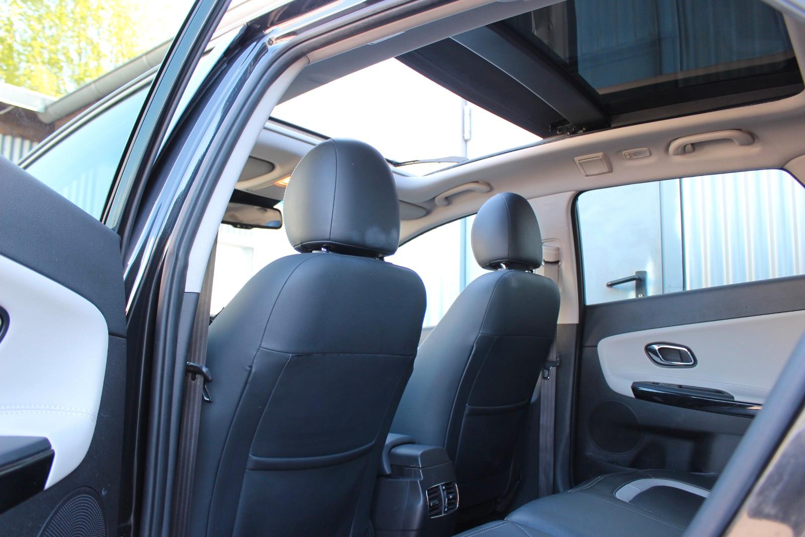 Kia Ceed Sportswagon Platinum Edition Auto.+Navi+Pan