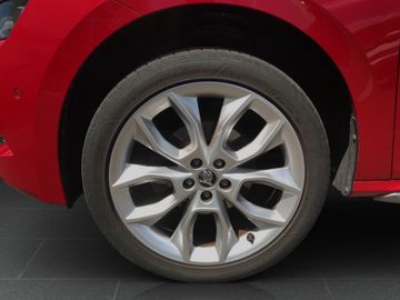 Skoda Kamiq 1.0 TSI DSG Style *LED*PANO*NAVI*PARKLENK*