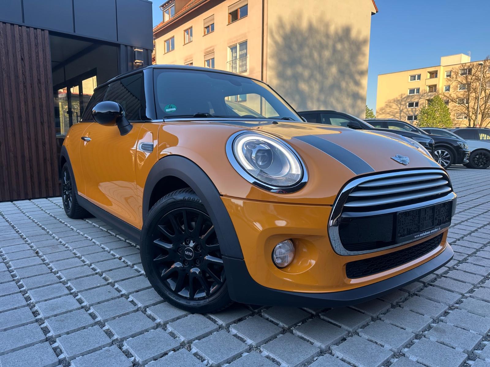MINI Cooper D Chili Carbon Black*Ambiente*LED*2-HAND*
