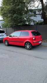 Volkswagen VW Polo 1,4 AHK TDi TÜV 02/2026 17 Zoll Räder - Volkswagen Polo aus 2002: TDI