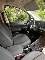 Volkswagen Caddy 1,5TSI 84kW DSG OPF Life AHK App-C. - gebrauchte Volkswagen Caddy aus dem Jahr 2022