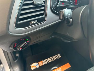 MYAUTOCENTER – Gebraucht- und Jahreswagen mit Werkstattservice in Pfaffenhofen Seat Leon *TAMPO*NAV*CARPLAY*2-ZONEN*PDC*SitzHZ*