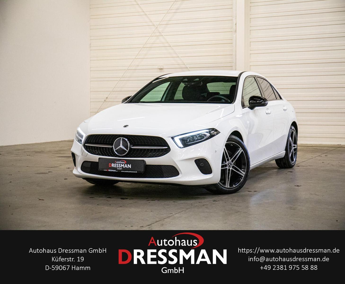 Mercedes-Benz A 220d Limousine Business NIGHT LED NAV RFK PDC