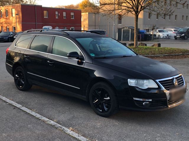 Volkswagen VW Passat 2.0 TDI Automatik DSG/Kamera/TÜV...