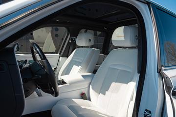 2019 ROLLS-ROYCE CULLINAN — миниатюра 19