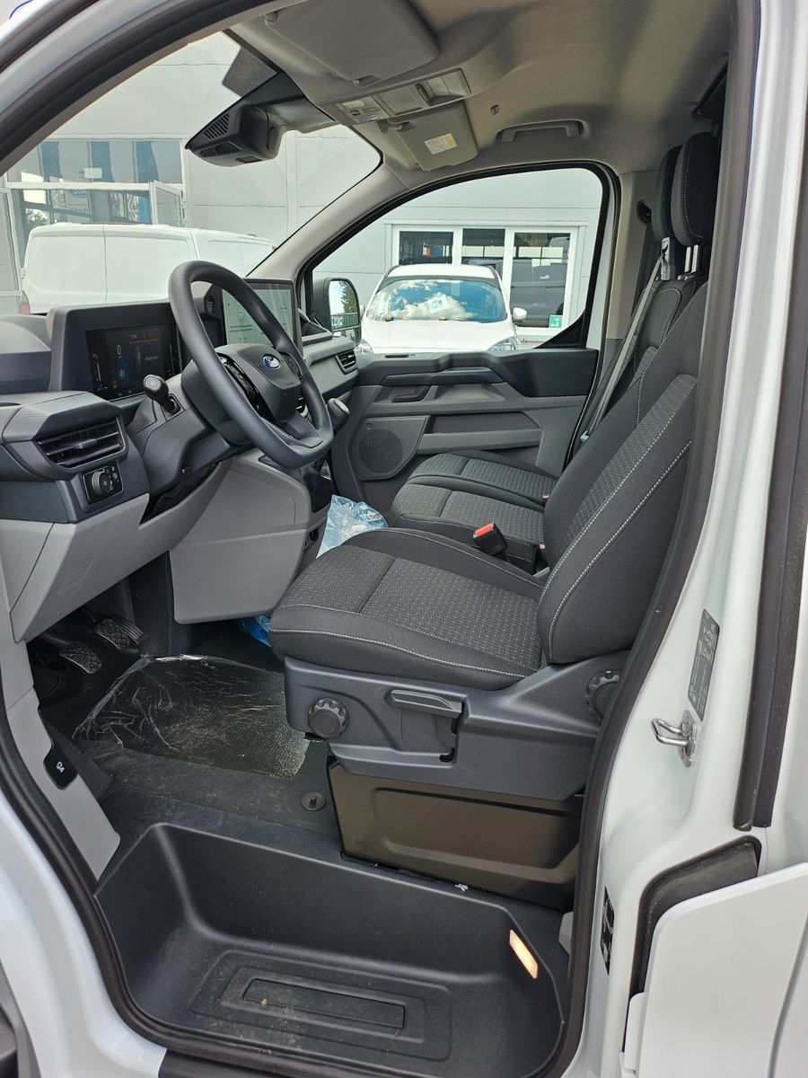 Fahrzeugabbildung Ford Transit Custom Kasten 300 L2 Trend FWD