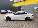 BMW 330 Cabrio LEDER/NAVI/AUTOMATIK/LED/* - BMW 330 mit Diesel-Antrieb: Automatik