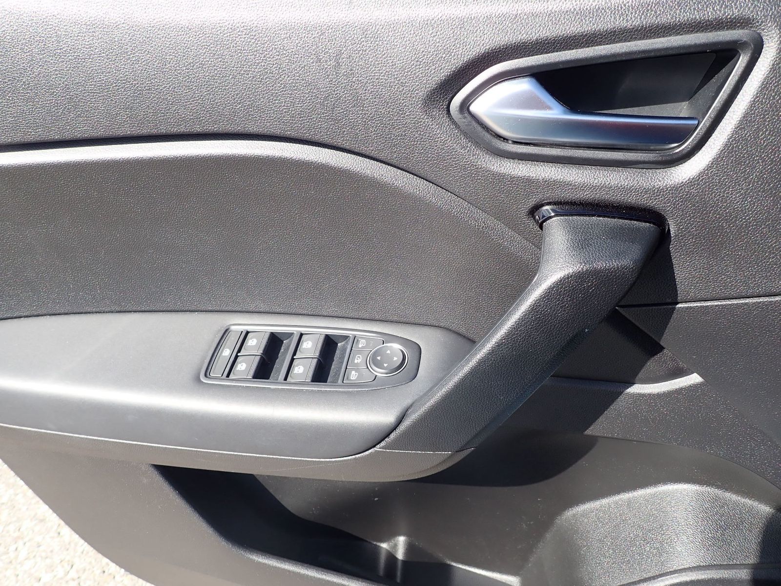 Fahrzeugabbildung Renault Captur Experience TCe 140