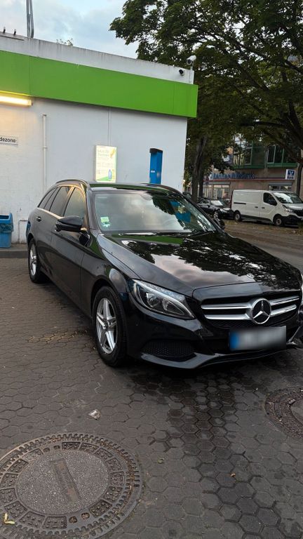 Image of Mercedes-Benz C 200