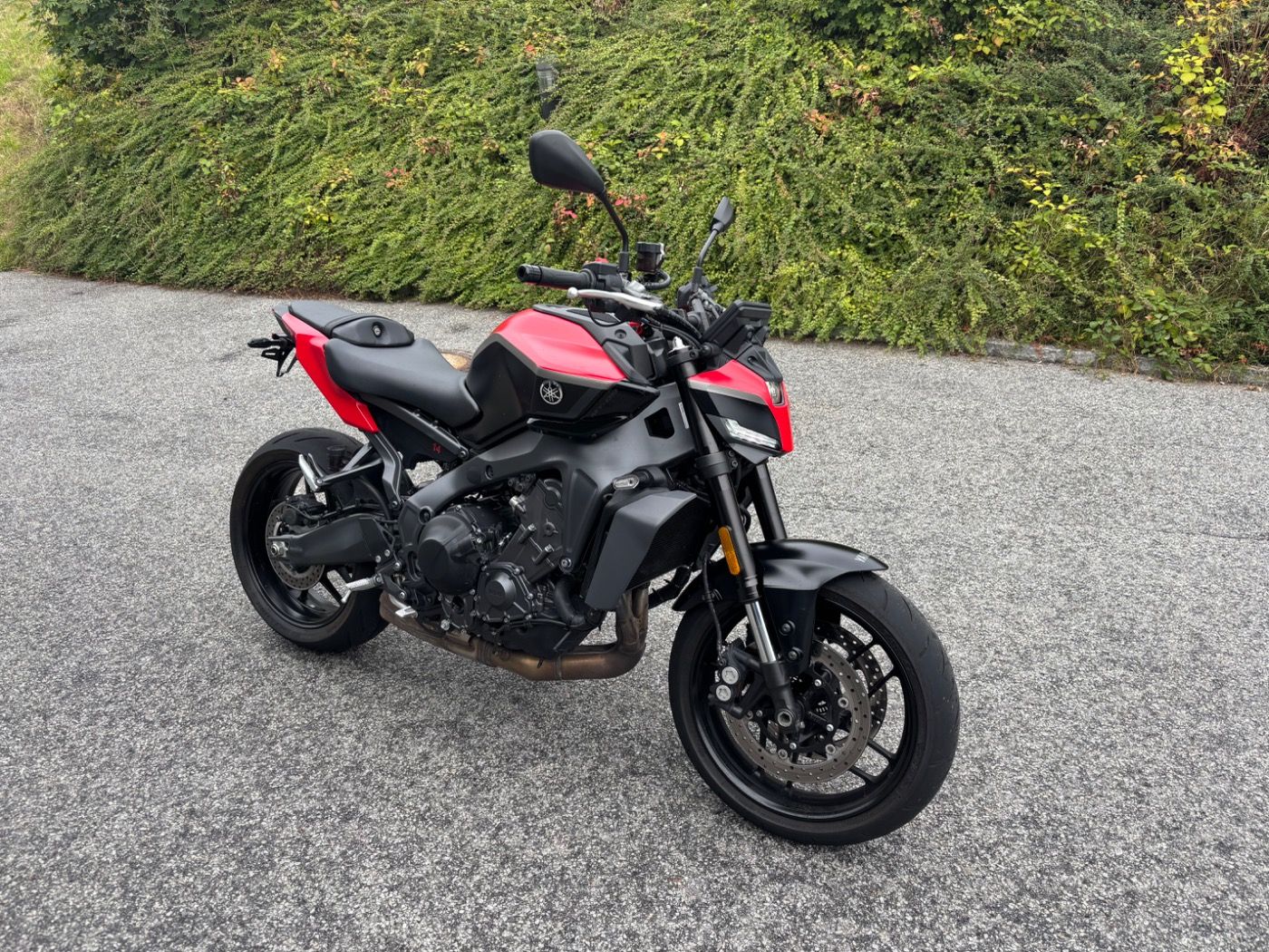 Fahrzeugabbildung Yamaha MT 09 ABS aus erster Hand