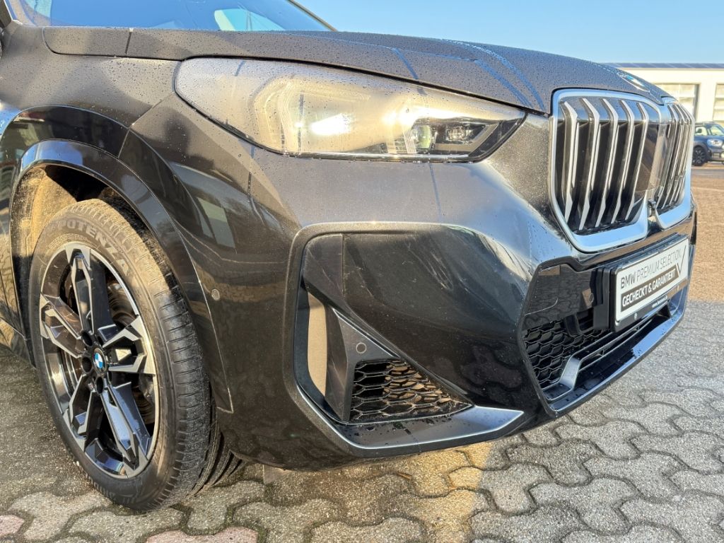 BMW X1 xDrive 23i Anhängerkupplung Autom Geschw Rege foto 3
