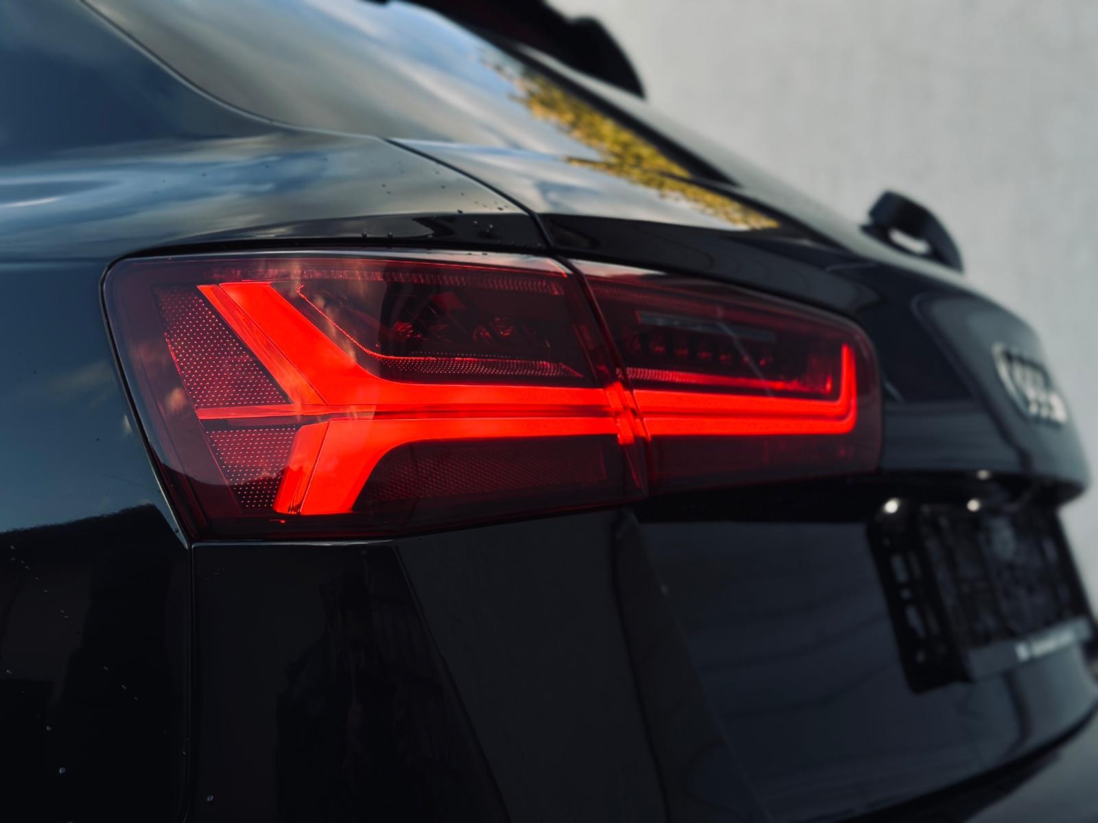 Audi A6 Avant 3.0 V6 TDI 272 ch BVA quattro S line / 189 000 km / Matrix LED / Toit pano / Bose / ACC / Caméra