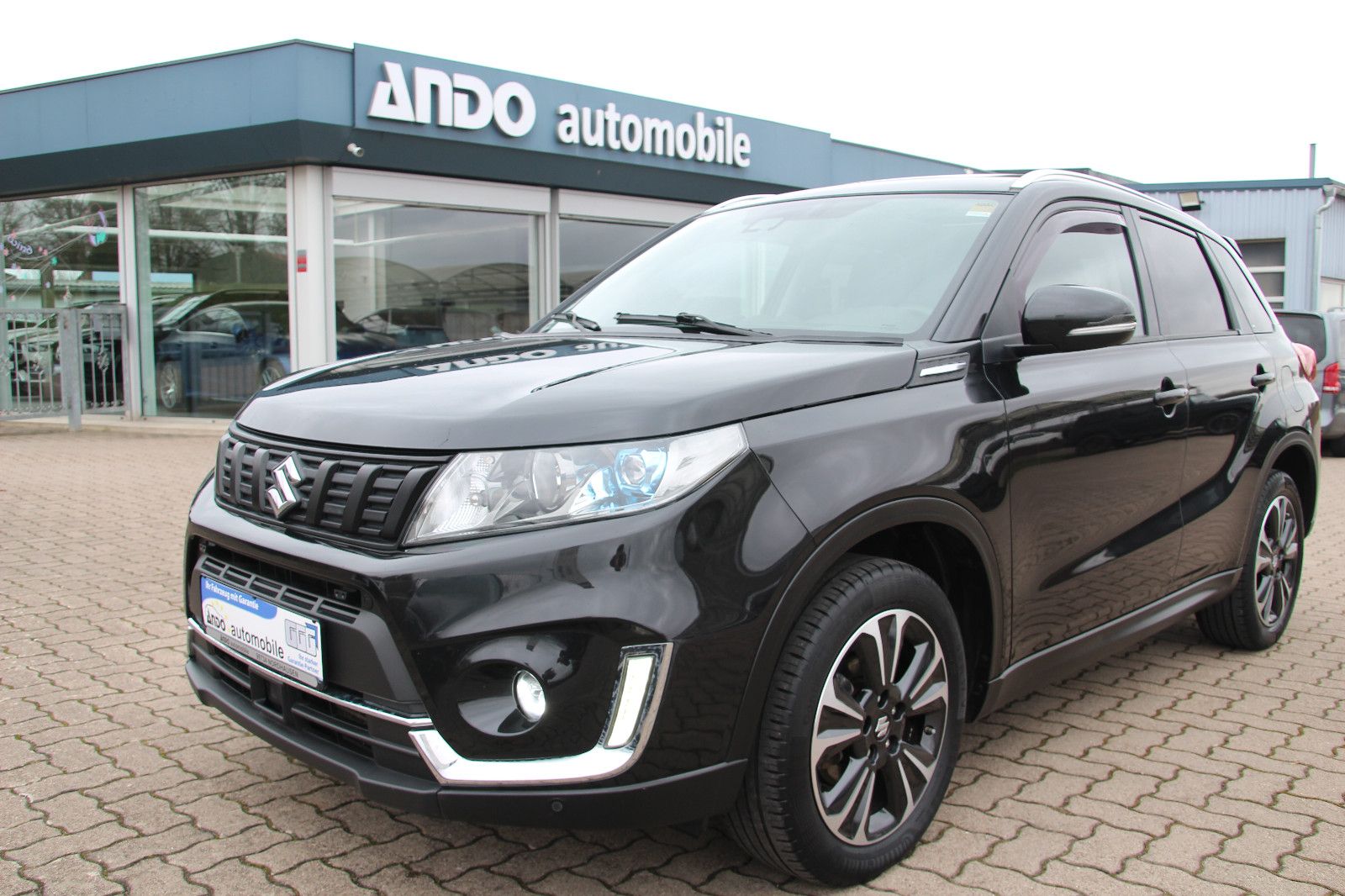 SUZUKI Vitara