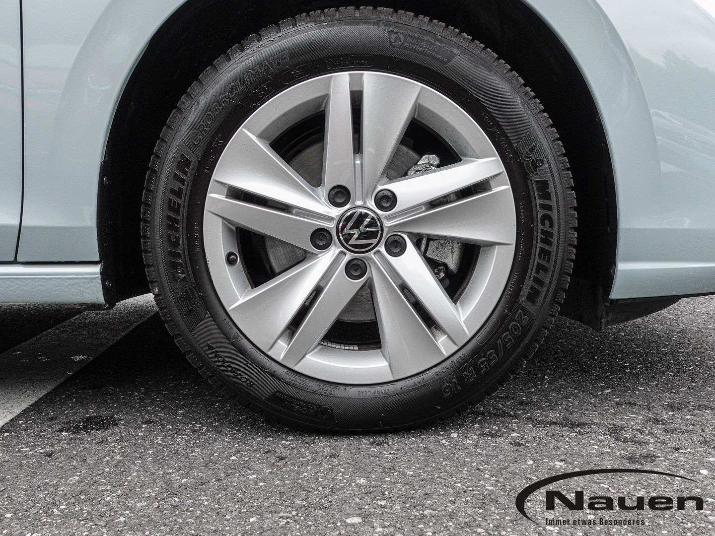 Volkswagen Golf - Bild 9