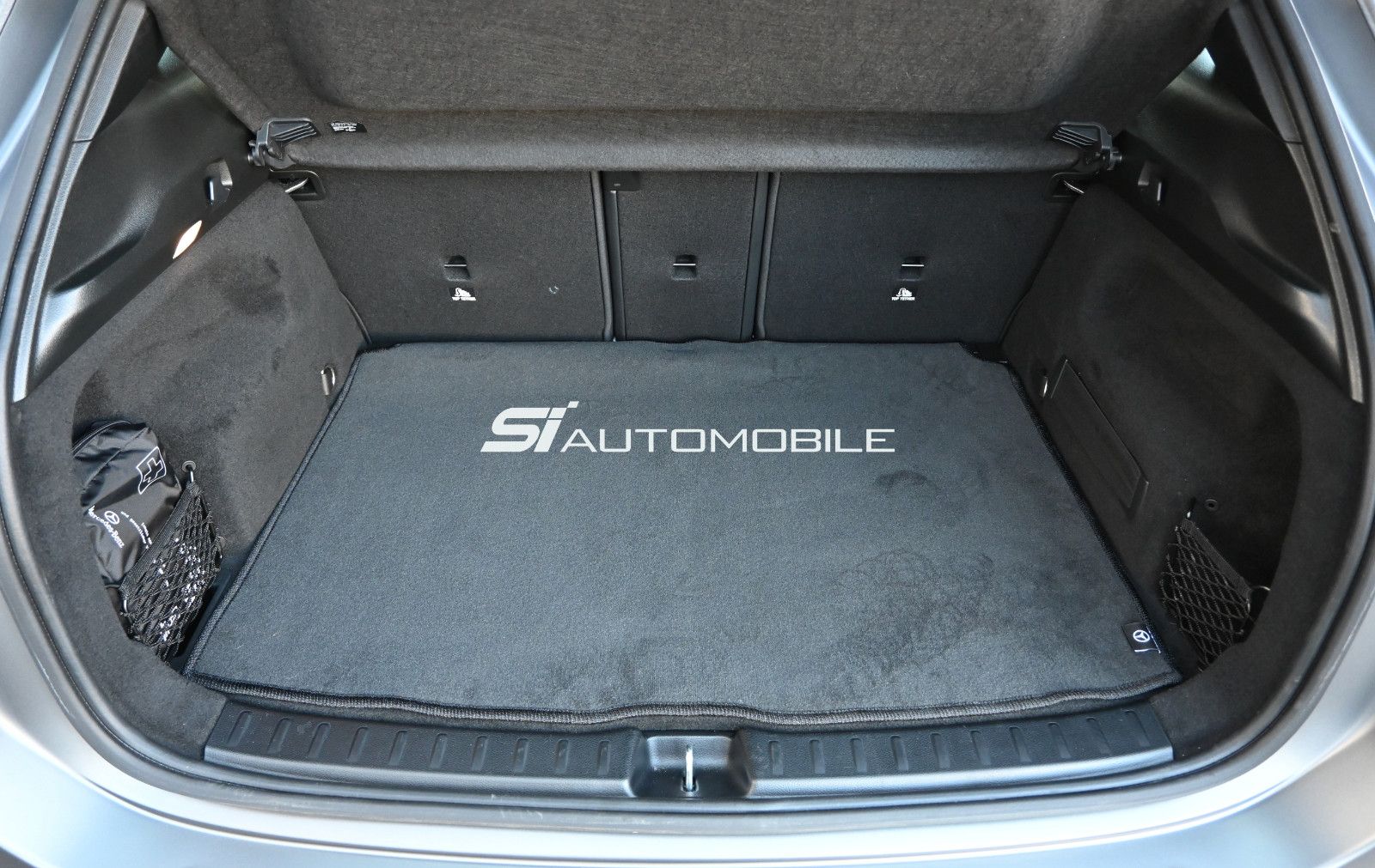Fahrzeugabbildung Mercedes-Benz GLA 220 d 4M. AMG °ACC°AHK°STHZG°360°8x19-ZOLL°