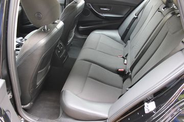 BMW 320 - 8