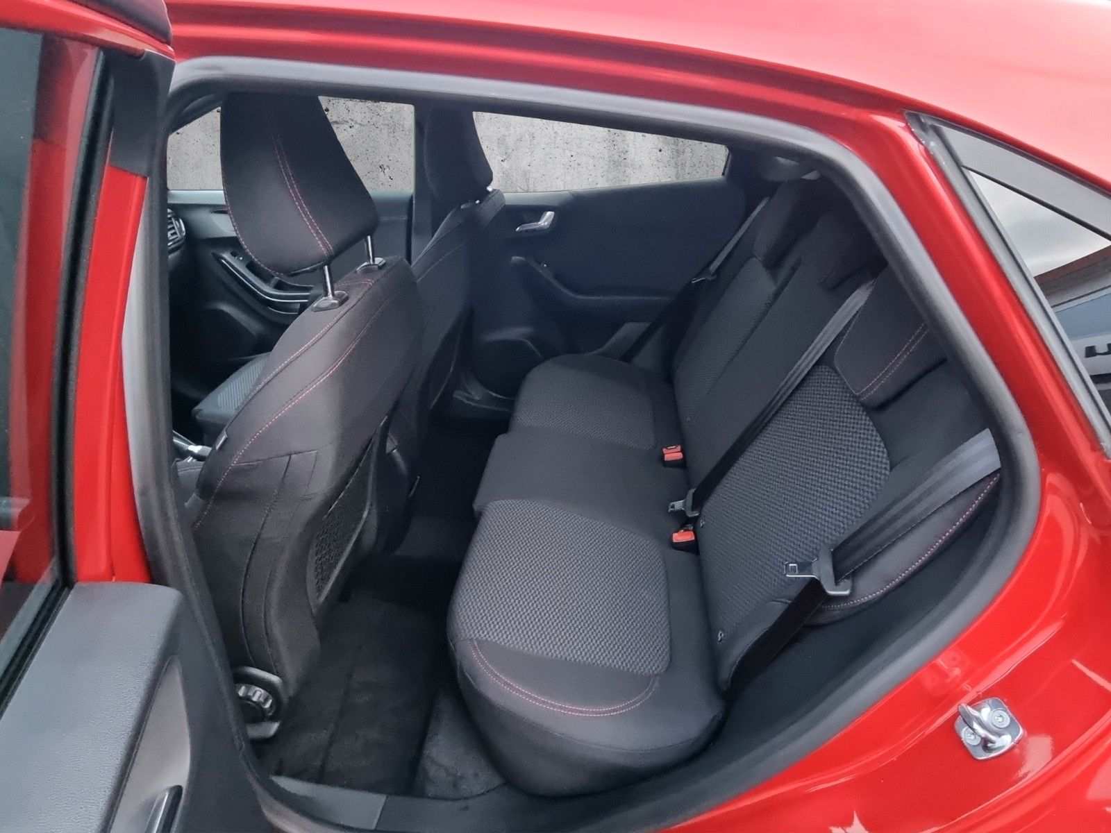 Fahrzeugabbildung Ford Puma ST-Line