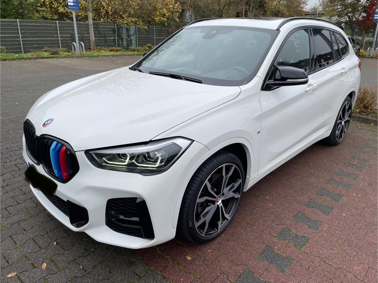 BMW X1 xDrive 20 d M Sport Navi Pano LED DAB 8-fach