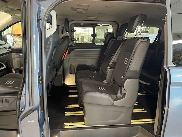 Fahrzeugabbildung Ford Tourneo Custom Bus 320 L1 Active 2.0 Tempomat