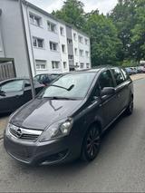 Opel Zafira B Edition 1.8 7 Sitz TÜV 10/26 - Opel Zafira Gebrauchtwagen in Bielefeld