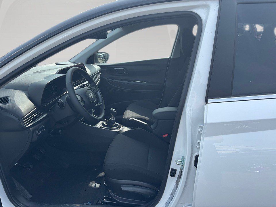 Fahrzeugabbildung Hyundai i20 1.0T 100PS Prime Dachlackierung