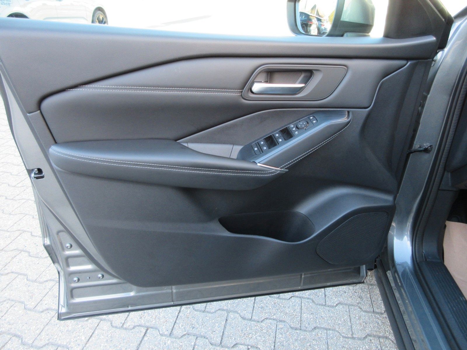 Fahrzeugabbildung Nissan Qashqai N-Connecta e-Power | WP & BP