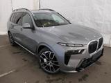 BMW X7 xDrive40i M Sportpaket*Standhzg*AHK*DAPro*22" - BMW X7: M