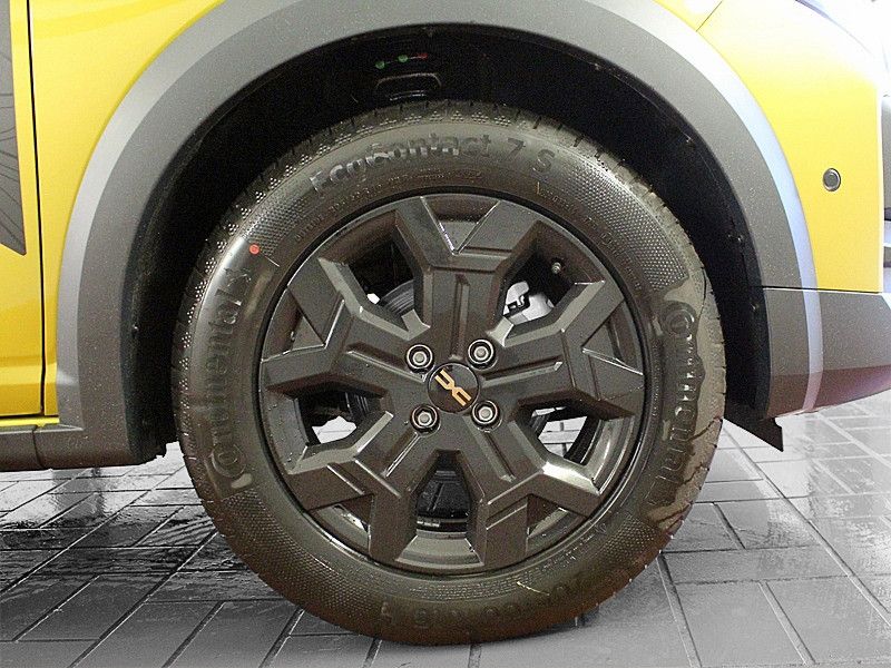 Fahrzeugabbildung Dacia Sandero Stepway TCe 110 Extreme MY 26*Winterpak*