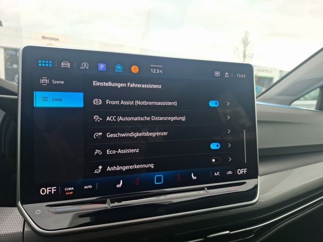 Golf VIII Variant 1.5TSI Style AHK