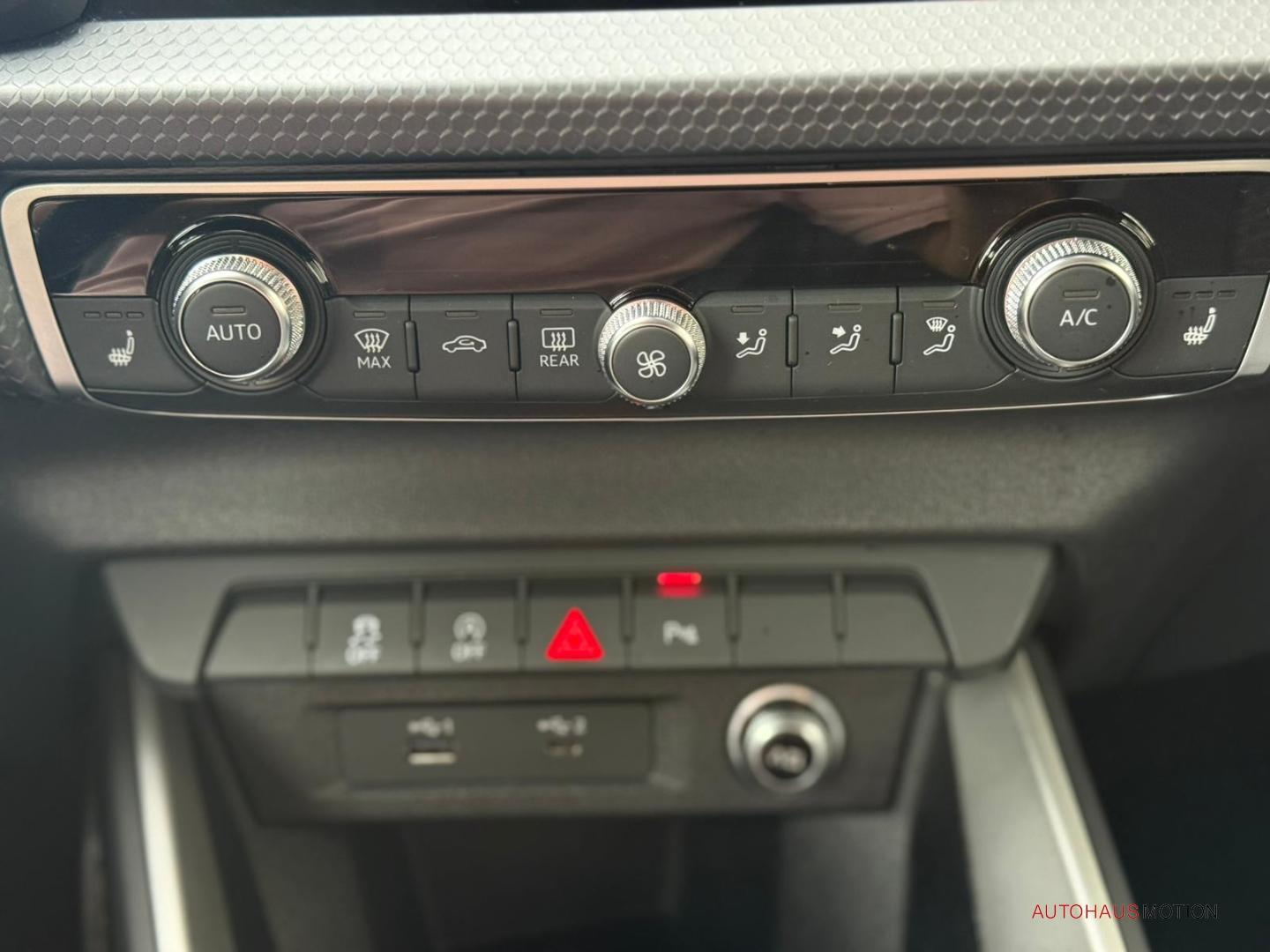 Audi A1 Sportback 30 TFSI S-tronic Apple CarPlay LED