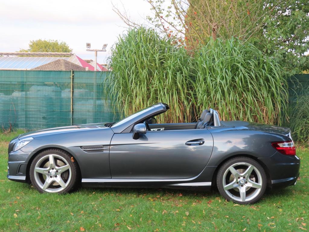 Mercedes-Benz SLK 250