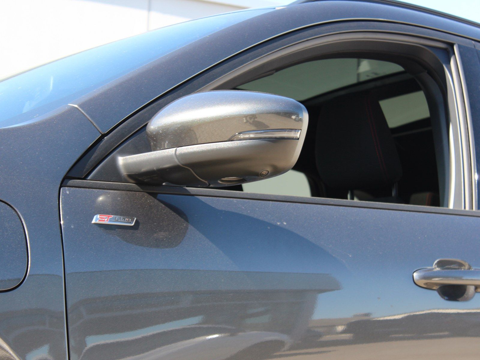 Fahrzeugabbildung Ford Kuga Plug-In Hybrid ST-Line