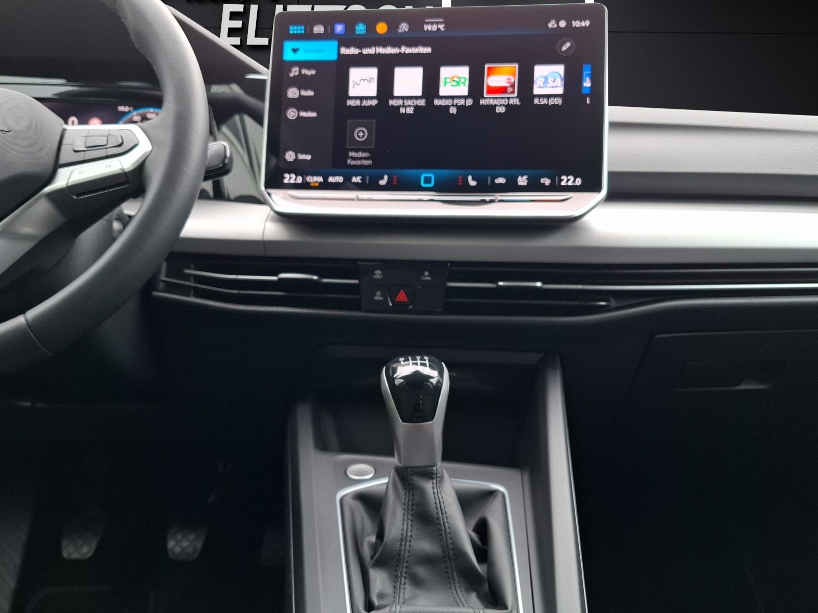 Fahrzeugabbildung Volkswagen Golf VIII Variant TSI Goal LED CarPlay AID ACC S
