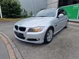 BMW 318 Automatik*Tempomat*KLIMA*SHZ* - BMW 3er Reihe aus 2010: Kombi