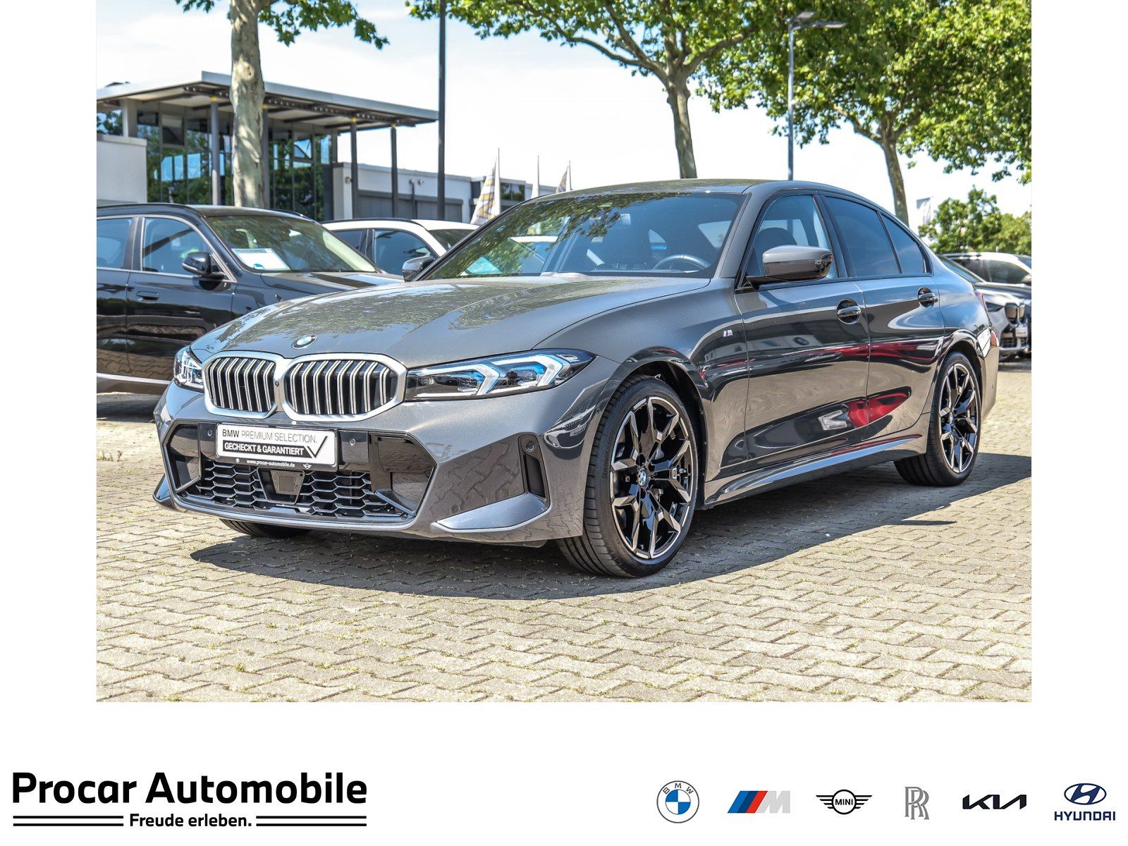 BMW 330 - Bild 1