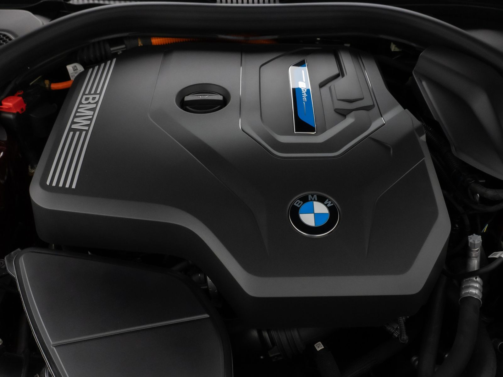 Fahrzeugabbildung BMW 530e M Sport Panorama Kamera HUD DAB H/K AHK 19"