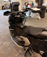 Honda X-ADV 750 Black Edition, viel Zubehör , wie neu! - Honda X-ADV 750