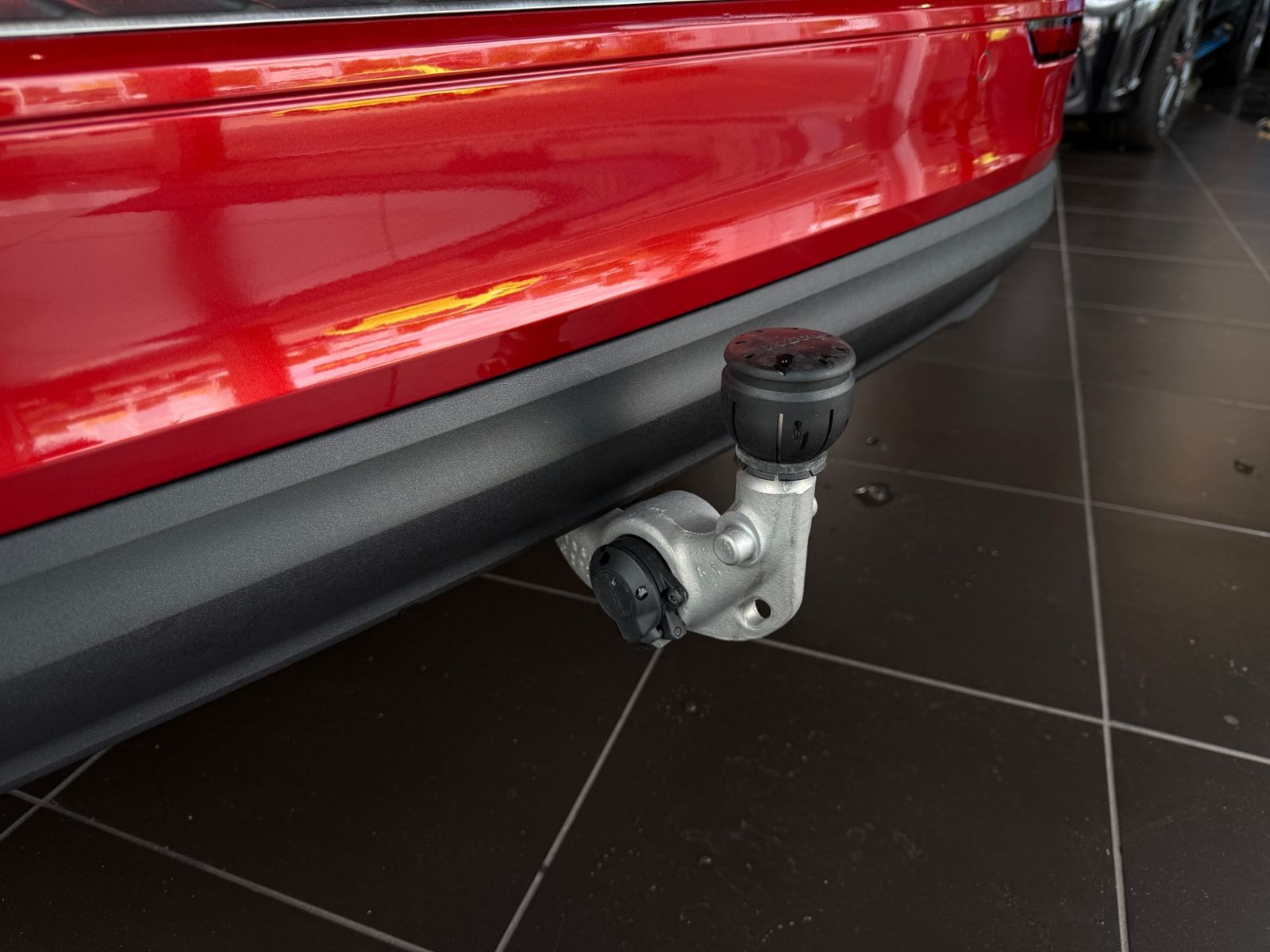 Fahrzeugabbildung Volvo V60 Kombi Core AHK LED ALU